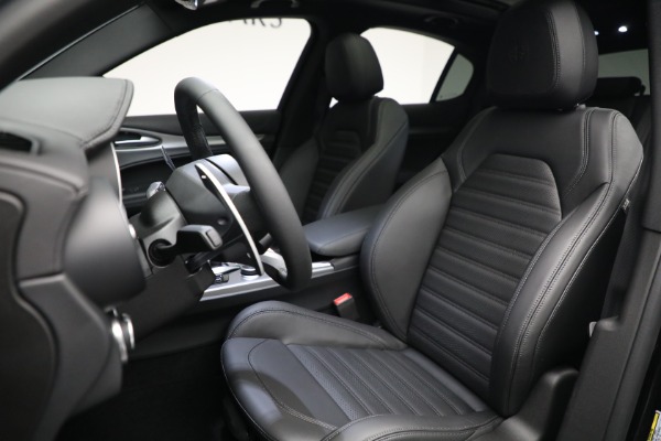 New 2022 Alfa Romeo Stelvio Veloce for sale Sold at Miller Motorcars Aston Martin in Greenwich CT 06830 15