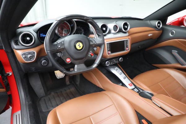 Used 2016 Ferrari California T for sale Sold at Aston Martin of Greenwich in Greenwich CT 06830 22