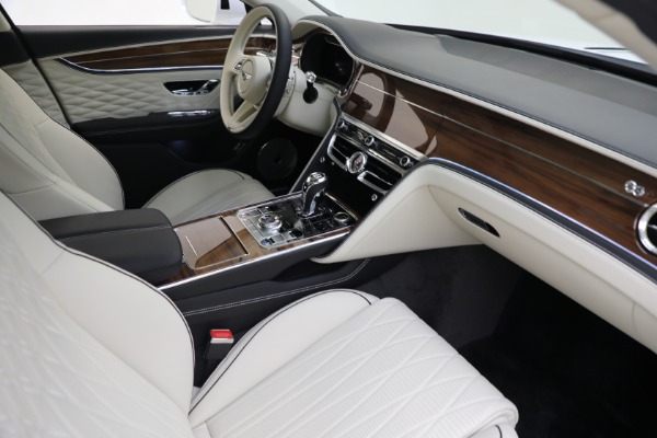 Used 2021 Bentley Flying Spur W12 First Edition for sale $329,900 at Aston Martin of Greenwich in Greenwich CT 06830 25