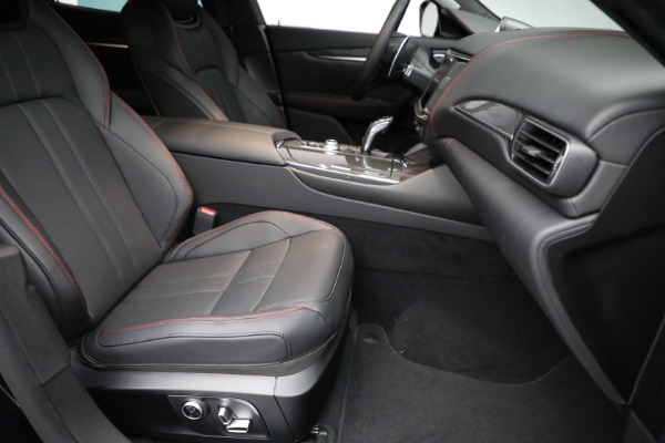 New 2022 Maserati Levante GT for sale Sold at Aston Martin of Greenwich in Greenwich CT 06830 24