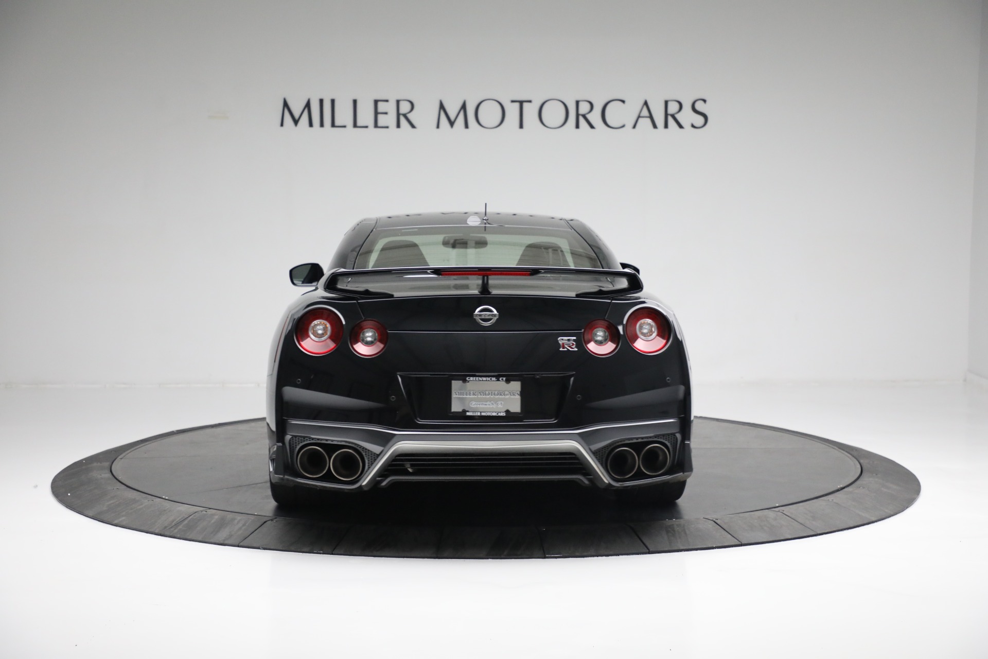 国際貿易　1/18 NISSAN GT-R 2017 $_57.JPG?set_id=880000500F