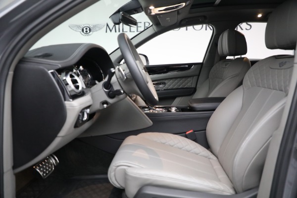 Used 2018 Bentley Bentayga W12 Signature for sale $179,900 at Aston Martin of Greenwich in Greenwich CT 06830 15