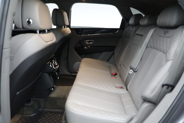 Used 2018 Bentley Bentayga W12 Signature for sale $179,900 at Aston Martin of Greenwich in Greenwich CT 06830 19