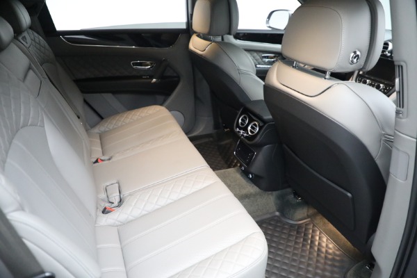 Used 2018 Bentley Bentayga W12 Signature for sale $179,900 at Aston Martin of Greenwich in Greenwich CT 06830 25