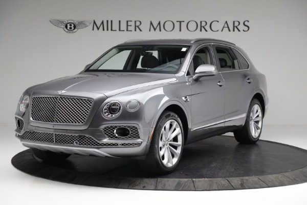 Used 2018 Bentley Bentayga W12 Signature for sale $179,900 at Aston Martin of Greenwich in Greenwich CT 06830 1