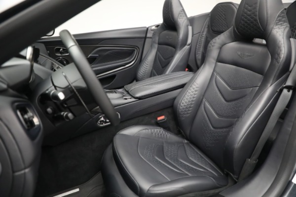 Used 2022 Aston Martin DBS Volante for sale $284,900 at Aston Martin of Greenwich in Greenwich CT 06830 21