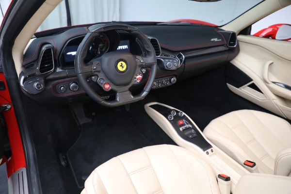 Used 2014 Ferrari 458 Spider for sale Sold at Aston Martin of Greenwich in Greenwich CT 06830 25