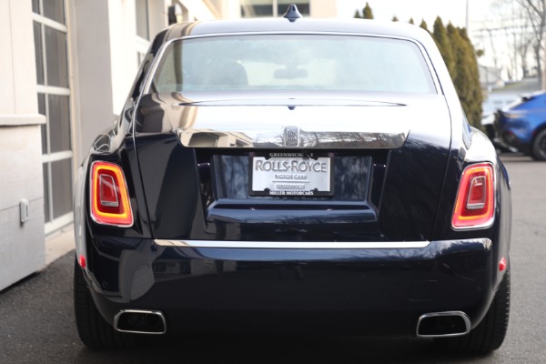Used 2022 Rolls-Royce Phantom for sale Sold at Aston Martin of Greenwich in Greenwich CT 06830 8