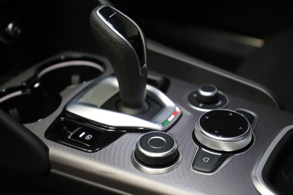 New 2022 Alfa Romeo Giulia Veloce for sale Sold at Miller Motorcars Aston Martin in Greenwich CT 06830 18