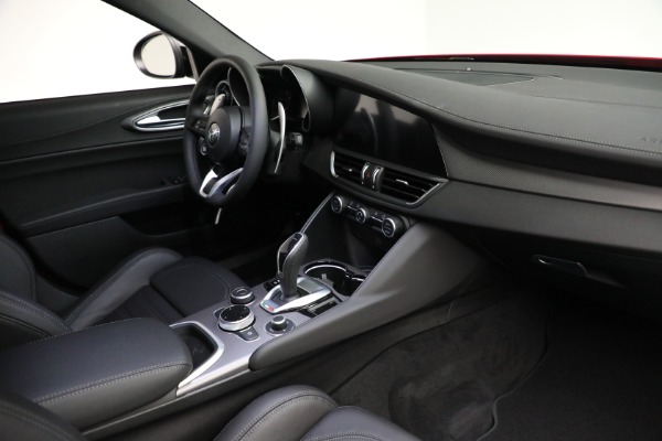 New 2022 Alfa Romeo Giulia Veloce for sale Sold at Miller Motorcars Aston Martin in Greenwich CT 06830 19