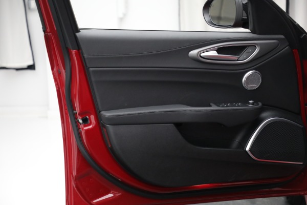 New 2022 Alfa Romeo Giulia Veloce for sale Sold at Miller Motorcars Aston Martin in Greenwich CT 06830 22