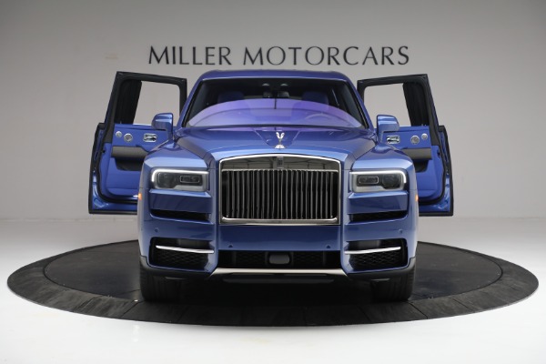 Used 2019 Rolls-Royce Cullinan for sale Sold at Aston Martin of Greenwich in Greenwich CT 06830 17