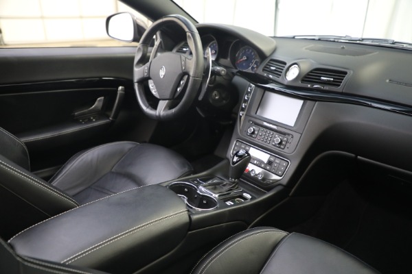 Used 2015 Maserati GranTurismo Sport for sale Sold at Aston Martin of Greenwich in Greenwich CT 06830 18