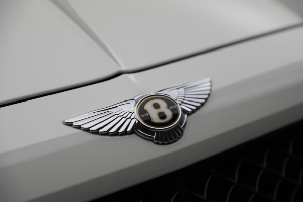Used 2019 Bentley Bentayga V8 for sale Sold at Aston Martin of Greenwich in Greenwich CT 06830 14