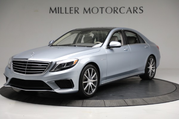 Used 2017 Mercedes-Benz S-Class AMG S 63 for sale Sold at Aston Martin of Greenwich in Greenwich CT 06830 2