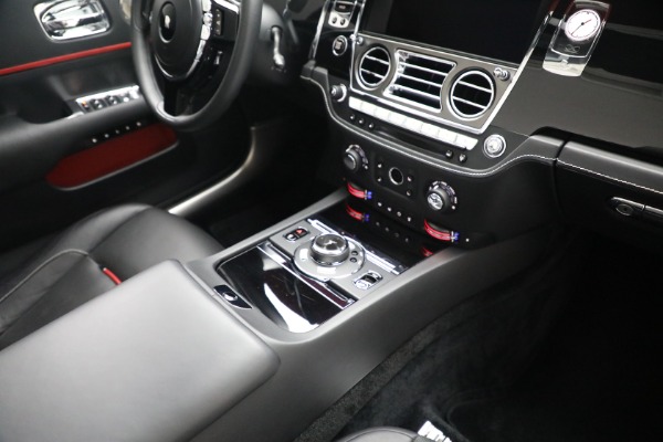 Used 2018 Rolls-Royce Black Badge Dawn for sale $355,900 at Aston Martin of Greenwich in Greenwich CT 06830 26