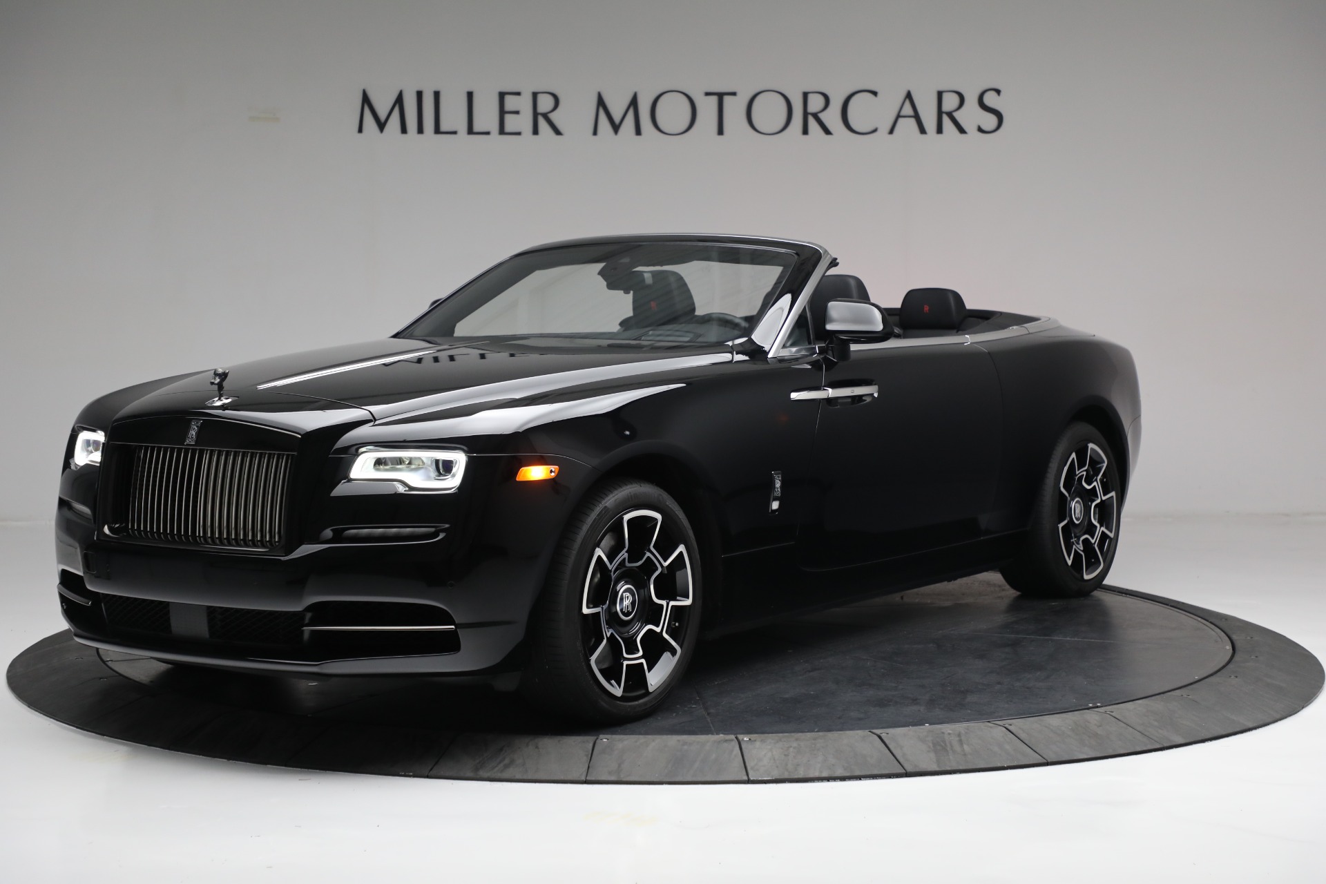 Used 2018 Rolls-Royce Black Badge Dawn for sale $335,900 at Aston Martin of Greenwich in Greenwich CT 06830 1