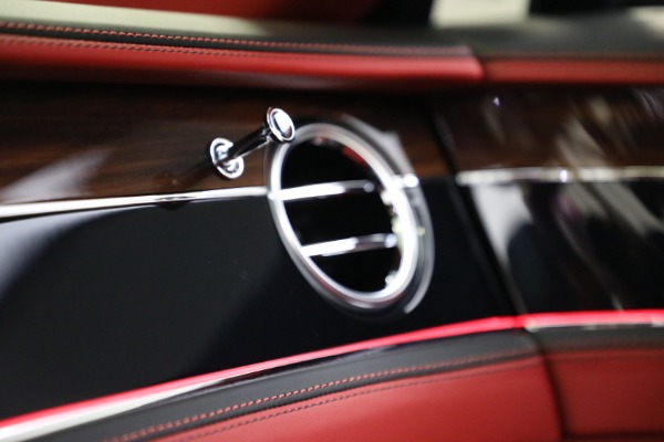 Used 2020 Bentley Flying Spur W12 for sale $259,900 at Aston Martin of Greenwich in Greenwich CT 06830 28