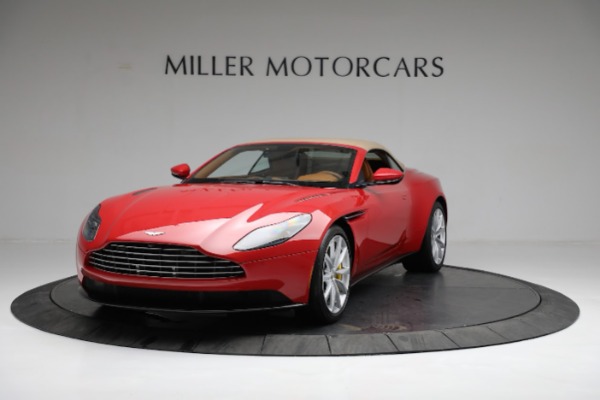 Used 2019 Aston Martin DB11 Volante for sale Sold at Aston Martin of Greenwich in Greenwich CT 06830 13