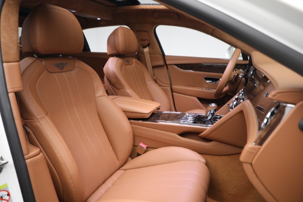 Used 2021 Bentley Flying Spur V8 for sale $219,900 at Aston Martin of Greenwich in Greenwich CT 06830 23