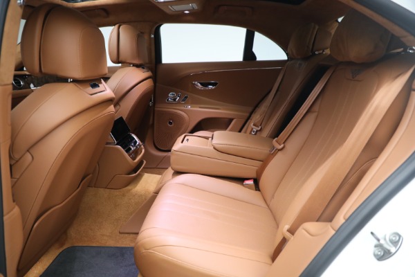 Used 2021 Bentley Flying Spur V8 for sale $239,900 at Aston Martin of Greenwich in Greenwich CT 06830 26