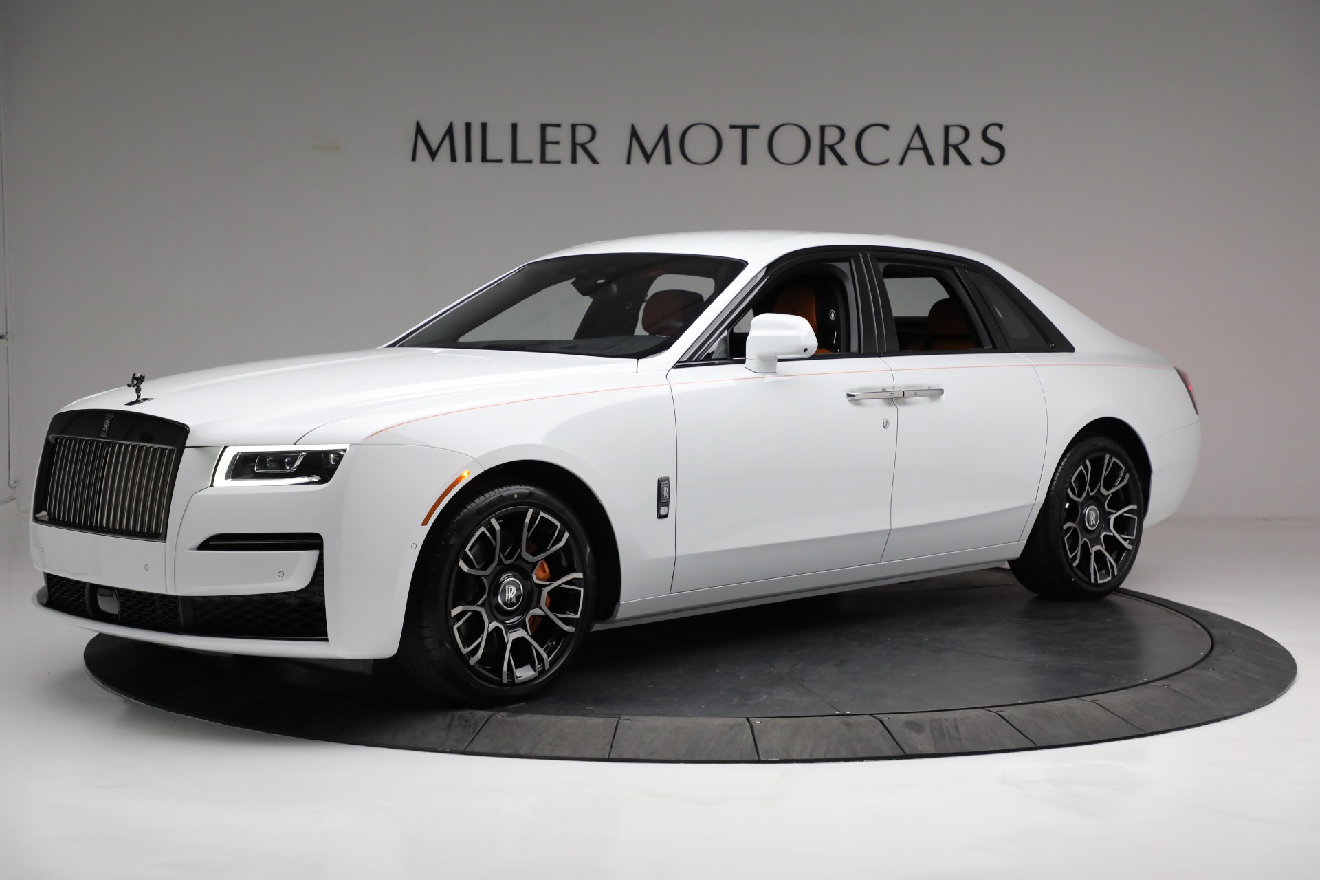 Pre-Owned 2022 Rolls-Royce Phantom For Sale ()