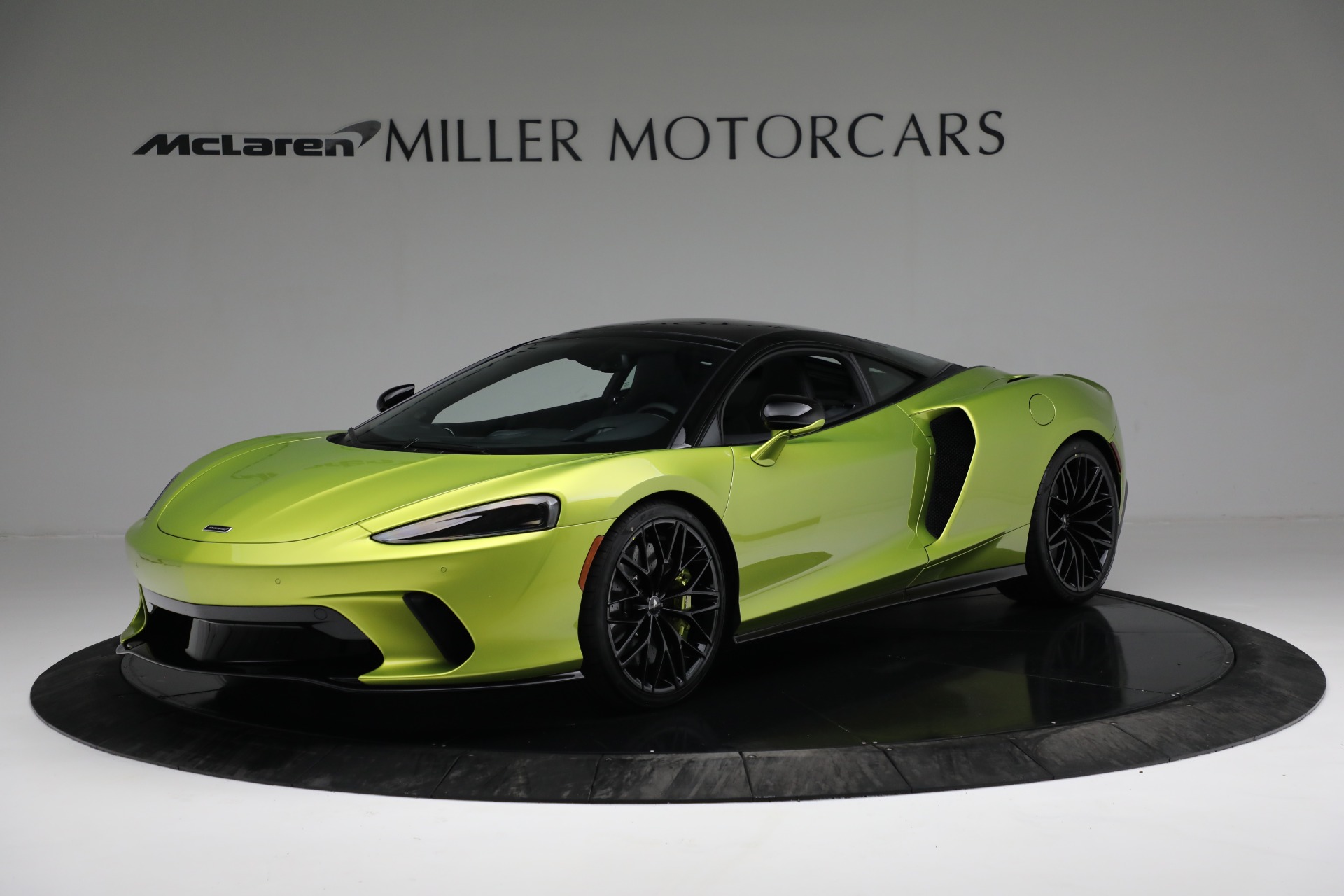 Used 2022 McLaren GT for sale Sold at Aston Martin of Greenwich in Greenwich CT 06830 1