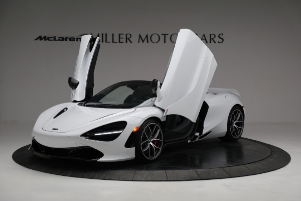 New 2022 McLaren 720S Spider Performance for sale Sold at Aston Martin of Greenwich in Greenwich CT 06830 14