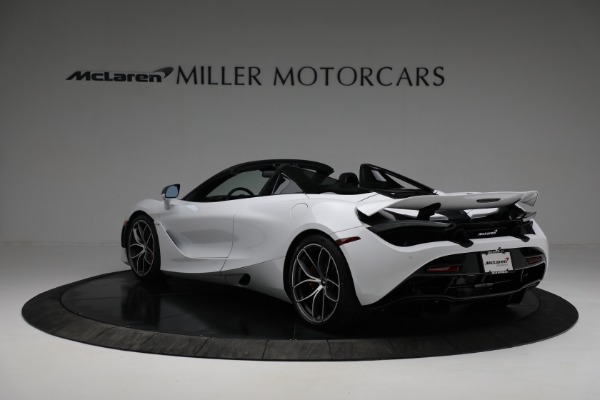 New 2022 McLaren 720S Spider Performance for sale Sold at Aston Martin of Greenwich in Greenwich CT 06830 5