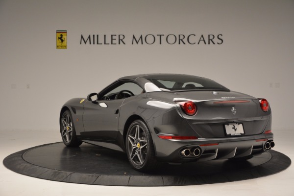 Used 2015 Ferrari California T for sale Sold at Aston Martin of Greenwich in Greenwich CT 06830 17