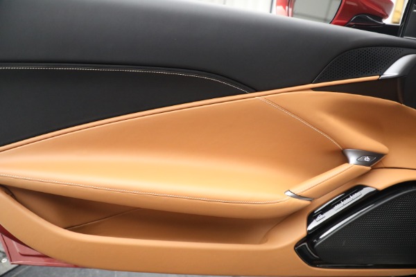 Used 2021 Ferrari Roma for sale Sold at Aston Martin of Greenwich in Greenwich CT 06830 17