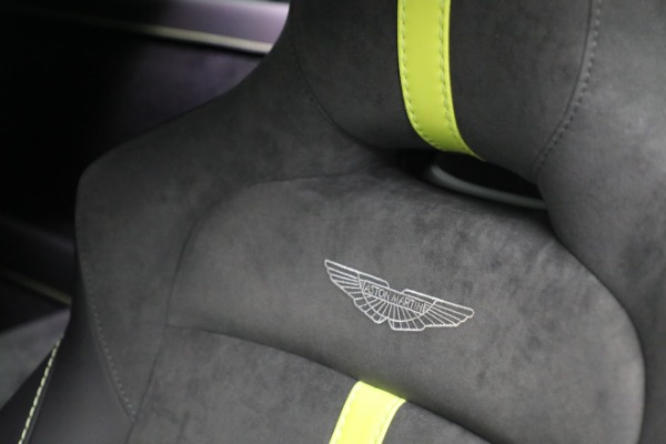 New 2022 Aston Martin Vantage F1 Edition for sale $210,586 at Aston Martin of Greenwich in Greenwich CT 06830 17