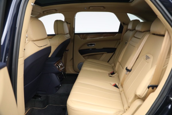 Used 2021 Bentley Bentayga V8 for sale Call for price at Aston Martin of Greenwich in Greenwich CT 06830 20