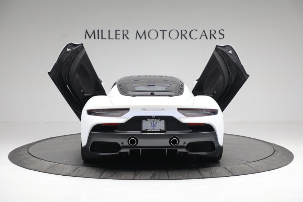 Used 2022 Maserati MC20 for sale Sold at Aston Martin of Greenwich in Greenwich CT 06830 18