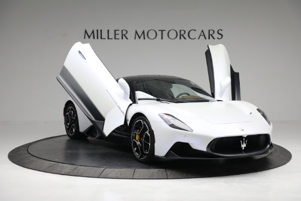Used 2022 Maserati MC20 for sale Sold at Aston Martin of Greenwich in Greenwich CT 06830 23