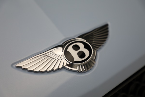 Used 2022 Bentley Bentayga V8 for sale $199,900 at Aston Martin of Greenwich in Greenwich CT 06830 15