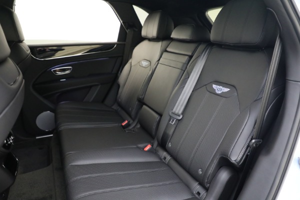Used 2022 Bentley Bentayga V8 for sale $199,900 at Aston Martin of Greenwich in Greenwich CT 06830 23