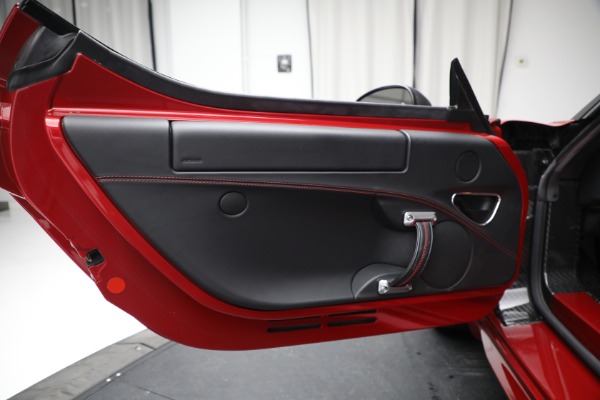 Used 2015 Alfa Romeo 4C Launch Edition for sale $69,900 at Aston Martin of Greenwich in Greenwich CT 06830 15