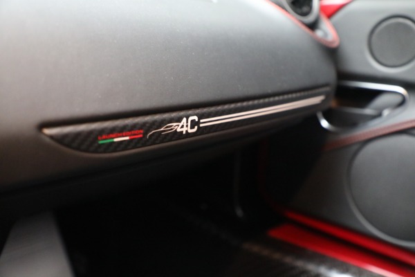 Used 2015 Alfa Romeo 4C Launch Edition for sale $69,900 at Aston Martin of Greenwich in Greenwich CT 06830 26