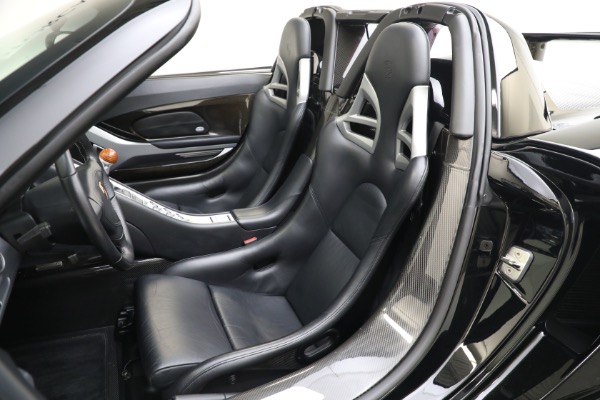 Used 2005 Porsche Carrera GT for sale $1,400,000 at Aston Martin of Greenwich in Greenwich CT 06830 25