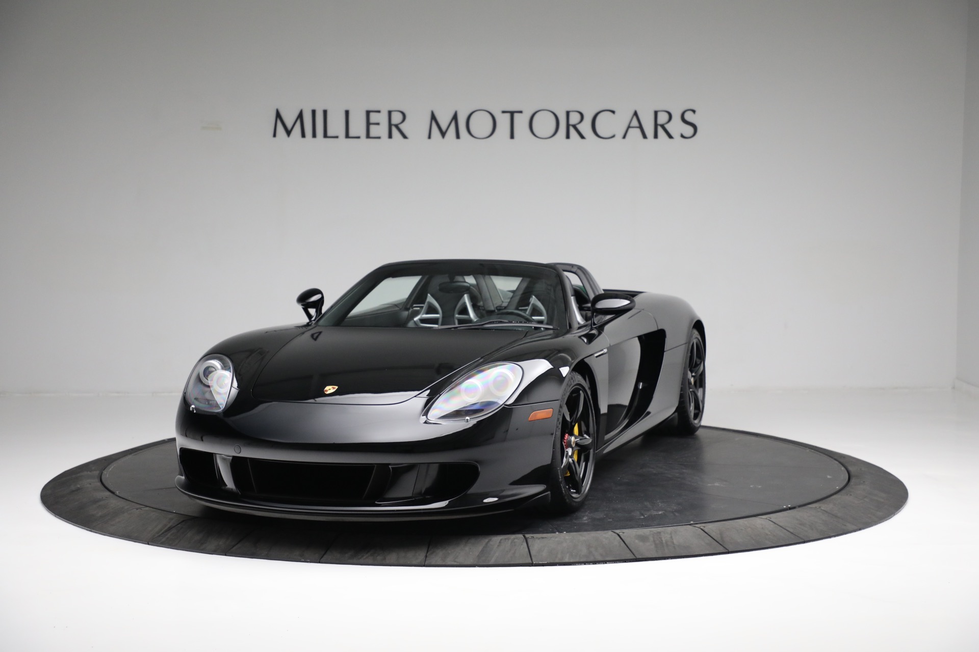 Used 2005 Porsche Carrera GT for sale Sold at Aston Martin of Greenwich in Greenwich CT 06830 1