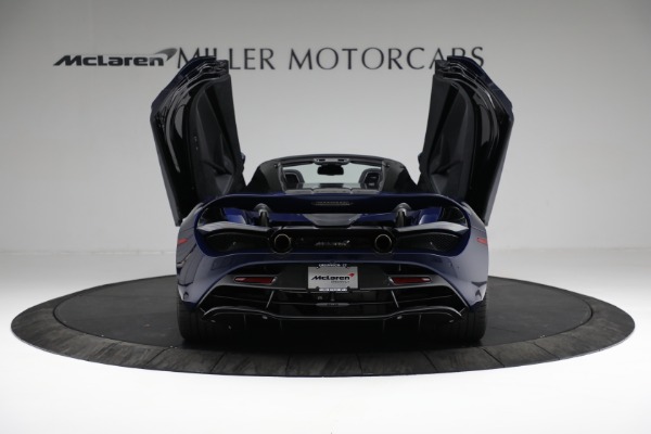 Used 2020 McLaren 720S Spider Performance for sale $334,900 at Aston Martin of Greenwich in Greenwich CT 06830 16