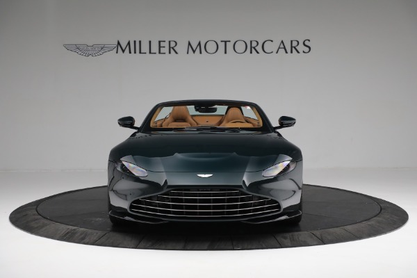 New 2022 Aston Martin Vantage Roadster for sale Sold at Aston Martin of Greenwich in Greenwich CT 06830 11