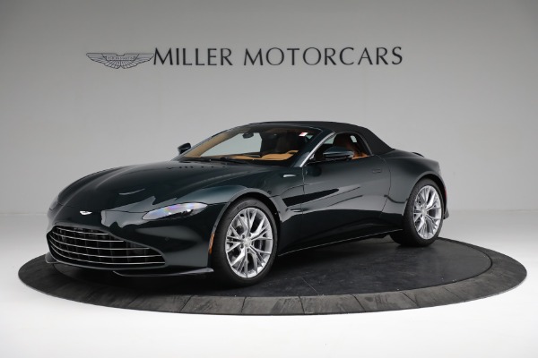 New 2022 Aston Martin Vantage Roadster for sale $192,716 at Aston Martin of Greenwich in Greenwich CT 06830 19