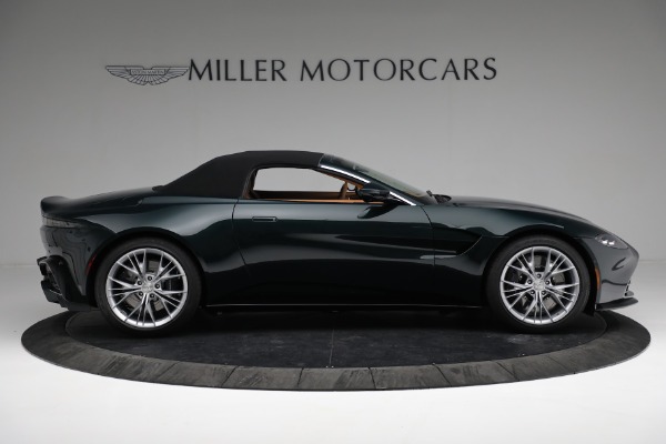 New 2022 Aston Martin Vantage Roadster for sale $192,716 at Aston Martin of Greenwich in Greenwich CT 06830 21