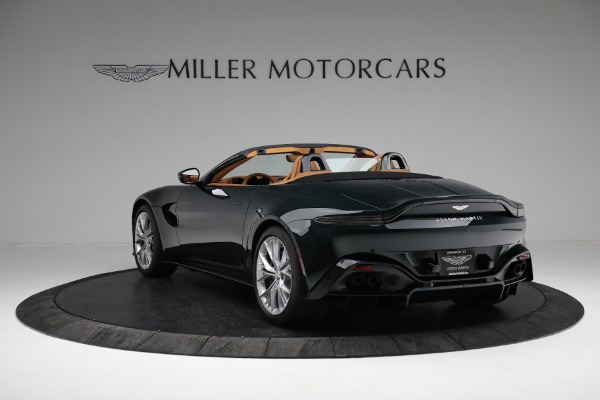 New 2022 Aston Martin Vantage Roadster for sale Sold at Aston Martin of Greenwich in Greenwich CT 06830 4