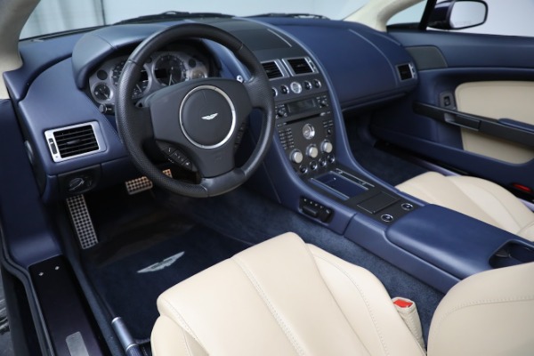 Used 2007 Aston Martin V8 Vantage Roadster for sale $69,900 at Aston Martin of Greenwich in Greenwich CT 06830 19