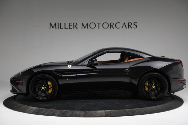 Used 2017 Ferrari California T for sale Sold at Aston Martin of Greenwich in Greenwich CT 06830 12