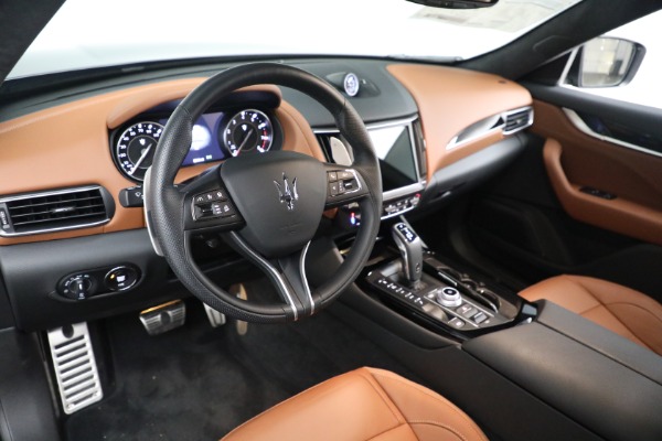 Used 2022 Maserati Levante GT for sale $52,900 at Miller Motorcars Aston Martin in Greenwich CT 06830 17