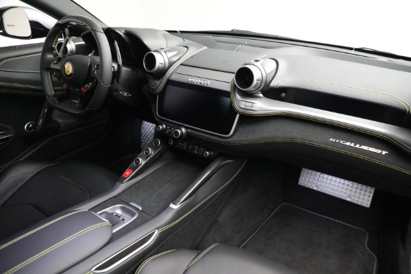 Used 2019 Ferrari GTC4Lusso T for sale $232,900 at Aston Martin of Greenwich in Greenwich CT 06830 15